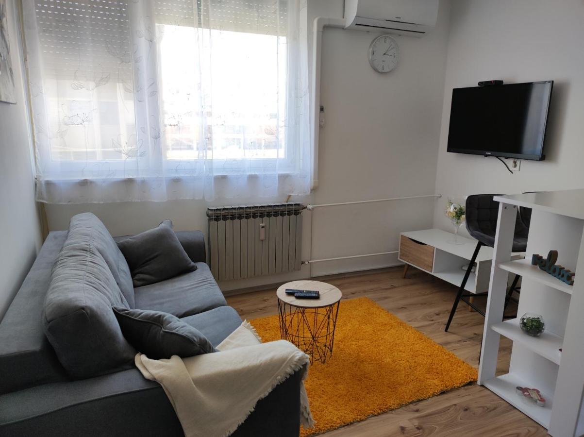 Apartman Emy Karlovac Exterior foto